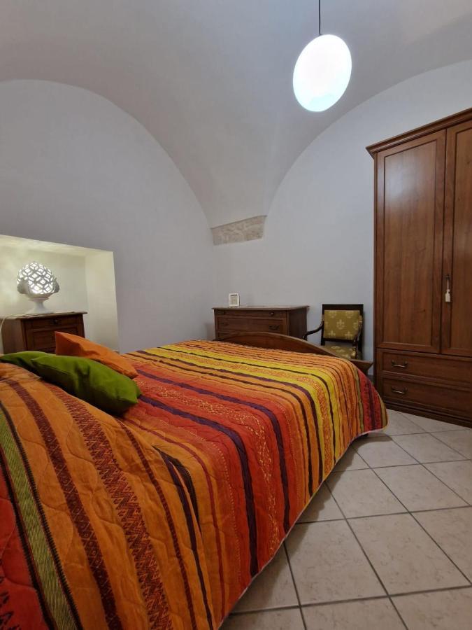Вилла Casa Scheledd Чистернино Экстерьер фото